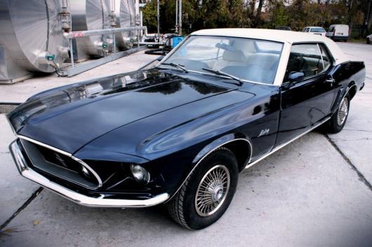 Ford Mustang Grande2